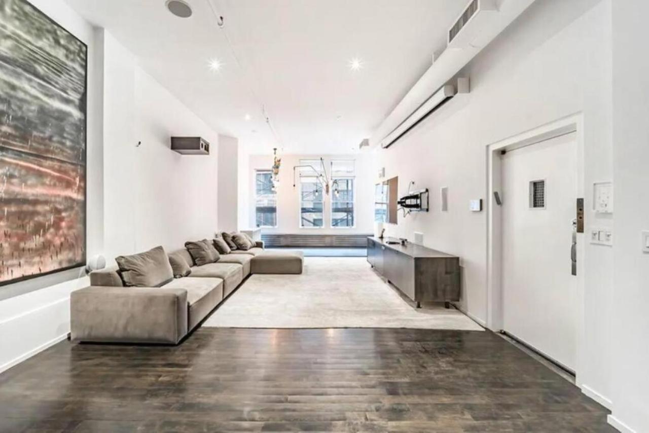 Apartamento Luxurious 3 Bedroom Beautifully Renovated Loft Nova York